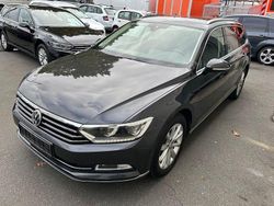Grau Gebraucht 2018 VW Passat Highline Kombi | 17.900 € (Fairer Preis)