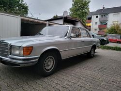 Silber Gebraucht 1973 Mercedes S280 Limousine | 9.990 €