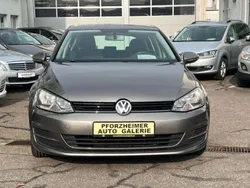 Limestone grey metallic (metallic) Gebraucht 2014 VW Golf VII Comfortline Kleinwagen | 7.950 € (Guter Preis)