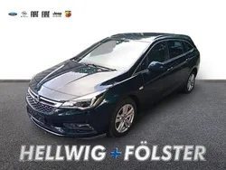 Grün Gebraucht 2018 Opel Astra Dynamic Kombi | 12.450 € (Fairer Preis)