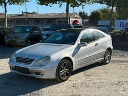 Silber Gebraucht 2002 Mercedes C180 Coupé | 2.900 € (Fairer Preis)