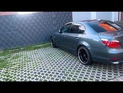 Grau Gebraucht 2006 BMW 523 Limousine | 5.200 € (Fairer Preis)