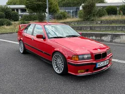 Rot Gebraucht 1994 BMW 318 M Sport Limousine | 4.900 €