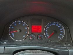 Silber Gebraucht 2005 VW Golf IV Kleinwagen | 3.500 € (Teuer)