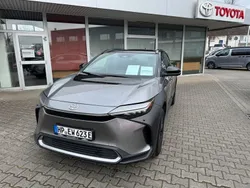 Silber Gebraucht 2022 Toyota bZ4X Comfort SUV | 34.990 € (Guter Preis)