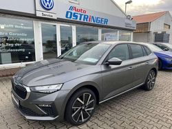 Grau Gebraucht 2025 Skoda Scala Kleinwagen | 27.599 € (Etwas zu teuer)