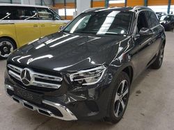 Grau Gebraucht 2021 Mercedes GLC300e SUV | 31.450 € (Guter Preis)