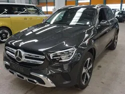 Grau Gebraucht 2021 Mercedes GLC300e SUV | 31.450 € (Guter Preis)