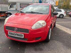 Rot Gebraucht 2009 Fiat Grande Punto Active Kleinwagen | 2.699 € (Fairer Preis)
