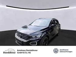 Deep black perleffekt (schwarz) Gebraucht 2021 VW T-Roc Sportline SUV | 29.445 € (Fairer Preis)