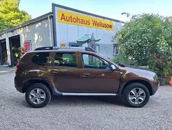 Braun Gebraucht 2014 Dacia Duster Prestige SUV | 6.790 € (Fairer Preis)