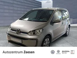 Tungsten silver (metallic) Gebraucht 2021 VW e-up! move up! Kleinwagen | 14.440 € (Fairer Preis)