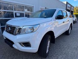 Weiß Gebraucht 2021 Nissan Navara Acenta Abholung | 23.990 € (Fairer Preis)