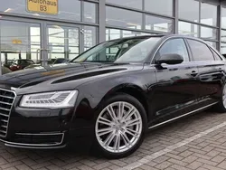 Schwarz Gebraucht 2016 Audi A8L Design Limousine | 27.972 € (Guter Preis)