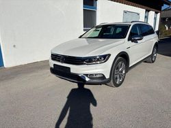 Weiß Gebraucht 2018 VW Passat Alltrack Kombi | 21.999 € (Fairer Preis)