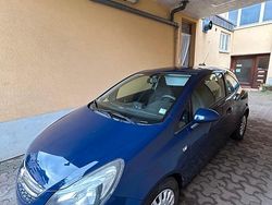 Blau Gebraucht 2014 Opel Corsa Kleinwagen | 3.000 € (Guter Preis)