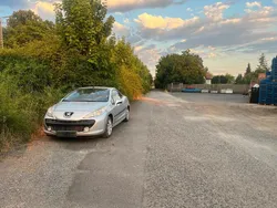 Silber Gebraucht 2009 Peugeot 207 CC Cabrio | 2.250 € (Guter Preis)