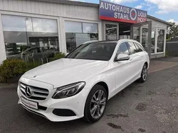 Weiß Gebraucht 2015 Mercedes C250 Avantgarde Kombi | 14.490 € (Fairer Preis)