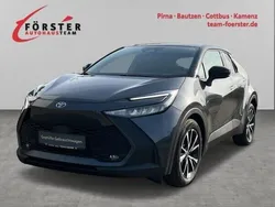 Grau (marlingrau metallic / dach schwarz) Neu 2024 Toyota C-HR Team SUV | 38.990 € (Guter Preis)
