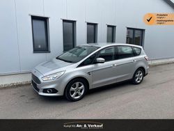 Silber Gebraucht 2017 Ford S-MAX S Van / Kleinbus | 11.980 € (Superpreis)