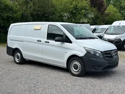 Weiß Gebraucht 2019 Mercedes Vito Van / Kleinbus | 18.909 € (Superpreis)