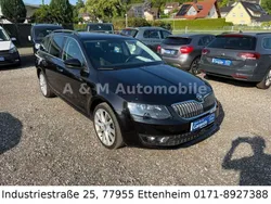 Schwarz Gebraucht 2016 Skoda Octavia Kombi | 13.999 € (Fairer Preis)