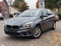 Grau Gebraucht 2017 BMW 220 Active Tourer Performance Van / Kleinbus | 15.990 € (Superpreis)