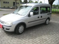 Silber Gebraucht 2006 Opel Combo Van / Kleinbus | 800 € (Superpreis)