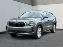 Graphitegrau metallic/grau Neu 2025 Skoda Kodiaq Selection SUV | 40.930 € (Superpreis)