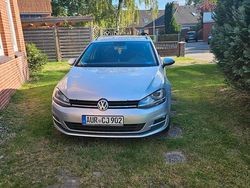 Silber Gebraucht 2016 VW Golf VII Kombi | 7.999 € (Fairer Preis)