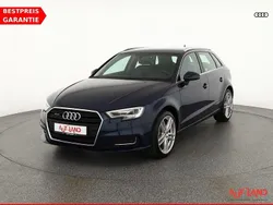 Schwarz Gebraucht 2018 Audi A3 Sportback Comfort Limousine | 23.990 € (Teuer)