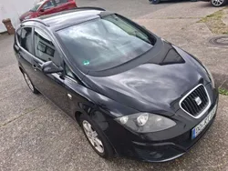 Schwarz Gebraucht 2011 Seat Altea XL Ecomotive Van / Kleinbus | 3.200 € (Fairer Preis)