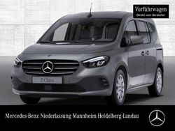 Grau Gebraucht 2025 Mercedes 180 Progressive Limousine | 36.490 €