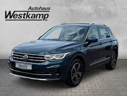 Nightshade blue metallic Gebraucht 2023 VW Tiguan Elegance SUV | 34.630 € (Fairer Preis)