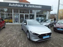 Diamantsilber (metallic) Gebraucht 2020 Mazda 3 Selection Limousine | 17.990 € (Fairer Preis)