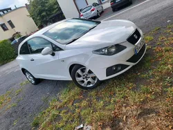 Weiß Gebraucht 2009 Seat Ibiza Kleinwagen | 1.650 € (Guter Preis)