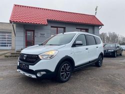 Weiß Gebraucht 2017 Dacia Lodgy Essentiel Van / Kleinbus | 6.950 € (Fairer Preis)