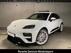 Weiss Gebraucht 2024 Porsche Macan Turbo SUV | 134.885 €