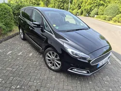 Schwarz Gebraucht 2018 Ford S-MAX Vignale Van / Kleinbus | 20.900 € (Fairer Preis)