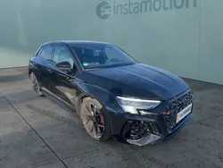Schwarz Gebraucht 2024 Audi RS3 Sport Kleinwagen | 59.890 € (Guter Preis)