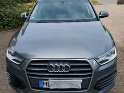 Grau Gebraucht 2017 Audi Q3 Design SUV | 18.950 € (Guter Preis)