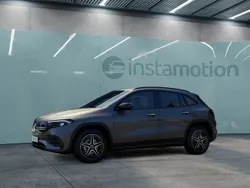 Grau Gebraucht 2023 Mercedes EQA250 SUV | 40.535 € (Etwas zu teuer)