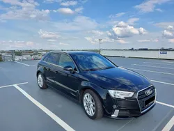 Schwarz Gebraucht 2017 Audi A3 Sportback Ambiente Kombi | 17.500 € (Guter Preis)