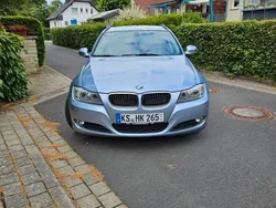 Blau Gebraucht 2012 BMW 318 Kombi | 10.500 € (Fairer Preis)