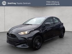 Schwarz Neu 2025 Toyota Yaris Hybrid Business Edition Limousine | 23.990 € (Guter Preis)