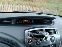 Grau Gebraucht 2005 Renault Mégane II Van / Kleinbus | 2.450 €