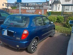 Blau Gebraucht 1998 Daihatsu Sirion Kleinwagen | 2.000 €
