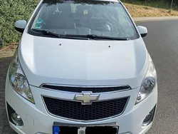 Weiß Gebraucht 2012 Chevrolet Spark LS Kleinwagen | 2.390 € (Guter Preis)