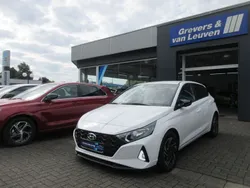 Weiß Gebraucht 2023 Hyundai i20 Limousine | 19.100 € (Fairer Preis)