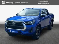 Titanblau metallic Gebraucht 2021 Toyota HiLux Executive Abholung | 41.923 € (Guter Preis)